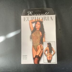 Euphoria Éscante one size fits most lingerie boxes animal instincts teddiette wi